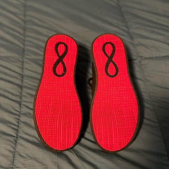 Infinity by Cherokee Slip Resistant women’s shoes - Picture 3 of 4